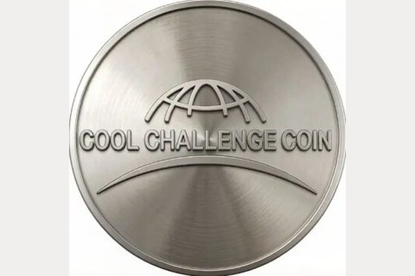 Shiny silver finish