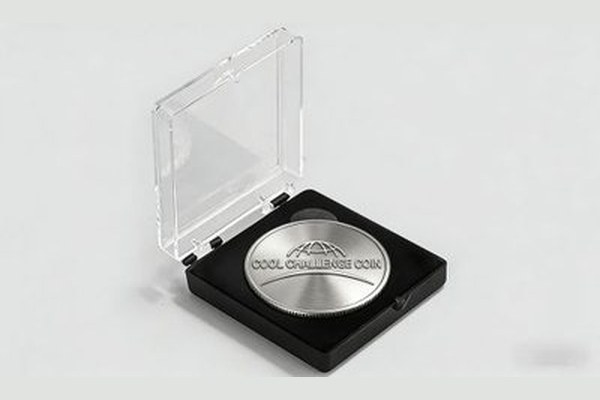 Plastic box