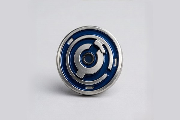 Spinner challenge coin